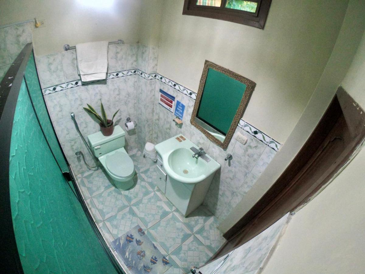 מונטניטה Hostal Moai מראה חיצוני תמונה