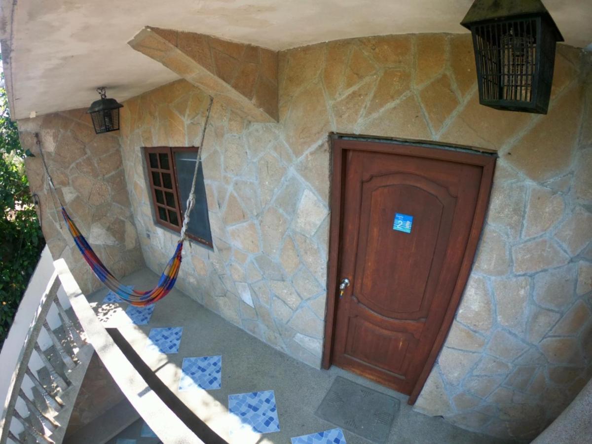 מונטניטה Hostal Moai מראה חיצוני תמונה