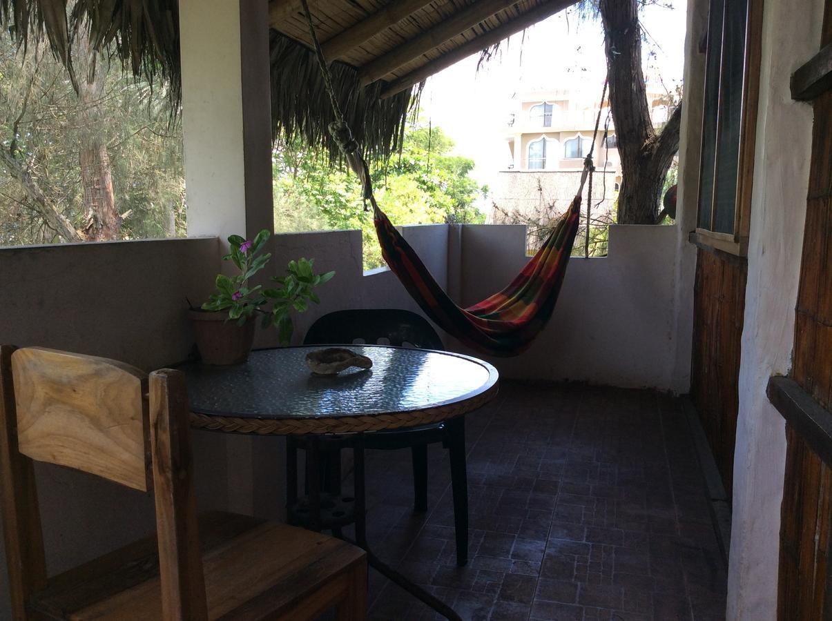 מונטניטה Hostal Moai מראה חיצוני תמונה